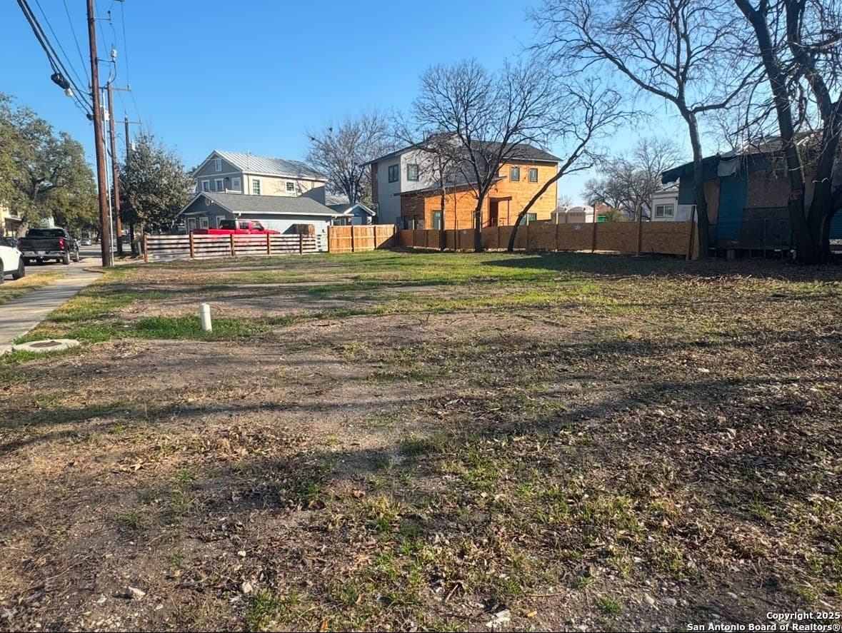 0.14 acres in Bexar County - photo 5