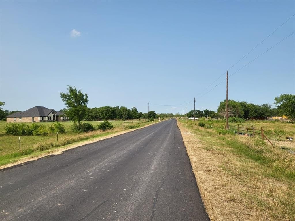 4.05 acres in Navarro County - photo 6