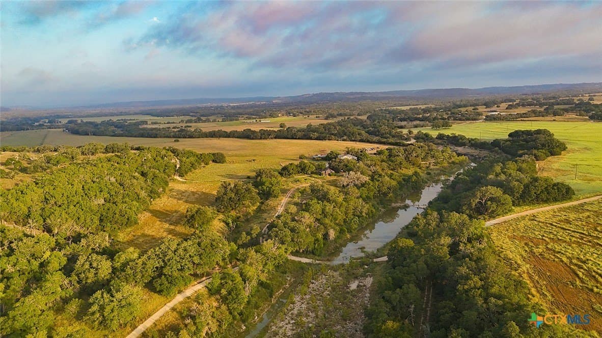 776 acres in Blanco County - photo 7