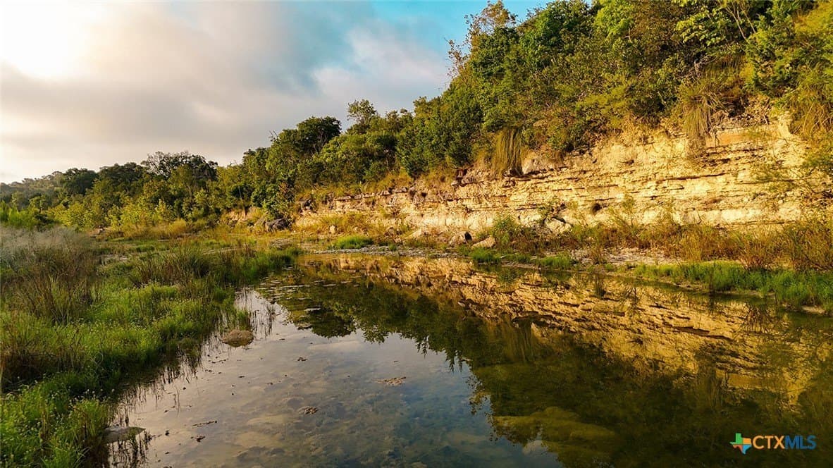 776 acres in Blanco County - photo 5