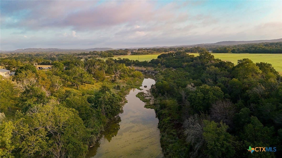 776 acres in Blanco County - photo 3