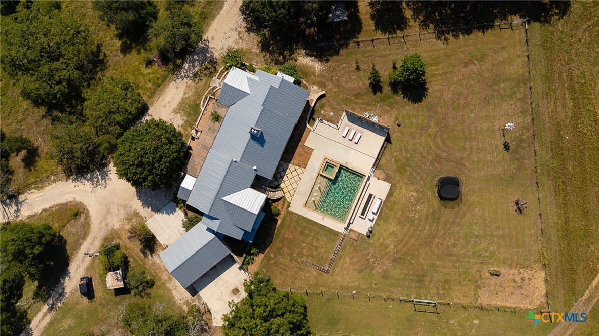 776 acres in Blanco County - photo 15