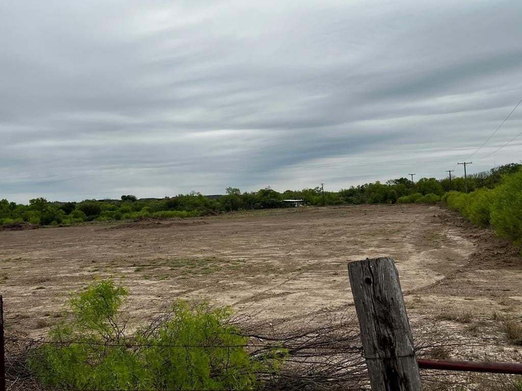 8.53 acres in Maverick County - photo 22