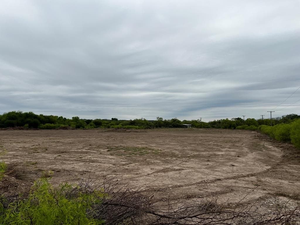 8.53 acres in Maverick County - photo 26