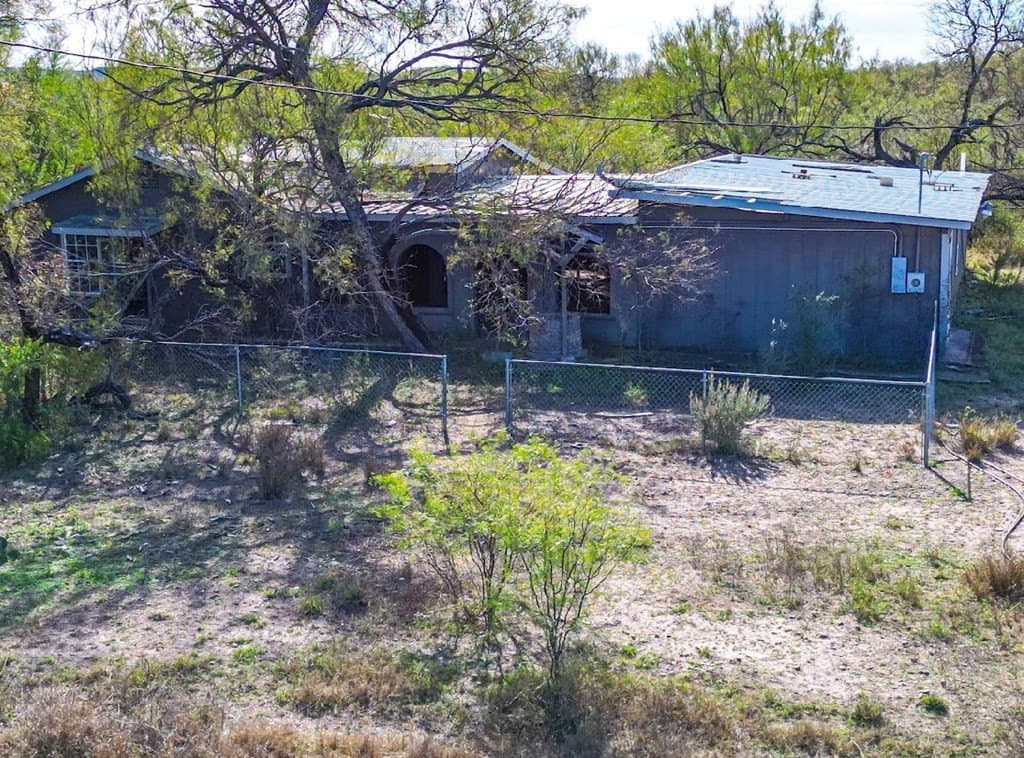 8.53 acres in Maverick County - photo 13