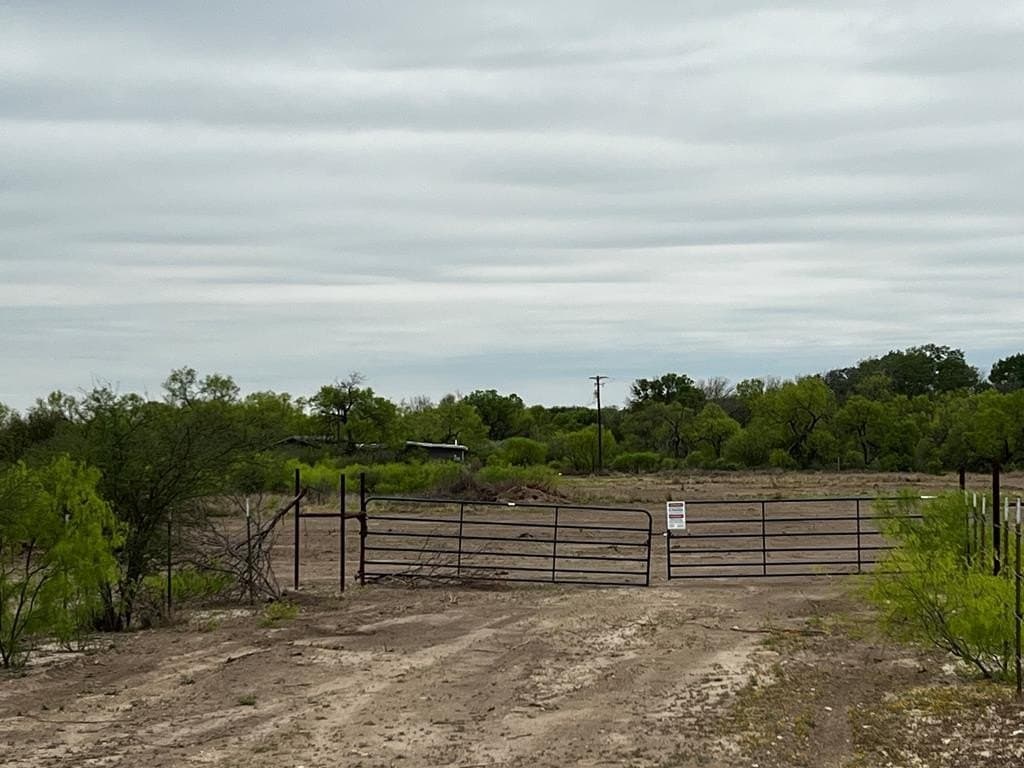 8.53 acres in Maverick County - photo 17