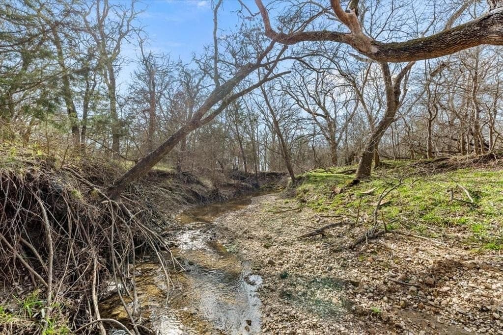 32 acres in Hill County - photo 27