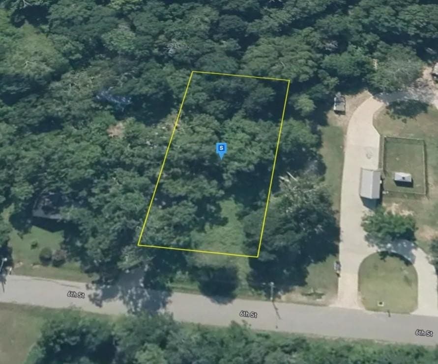 0.32 acres in Montgomery County - photo 3