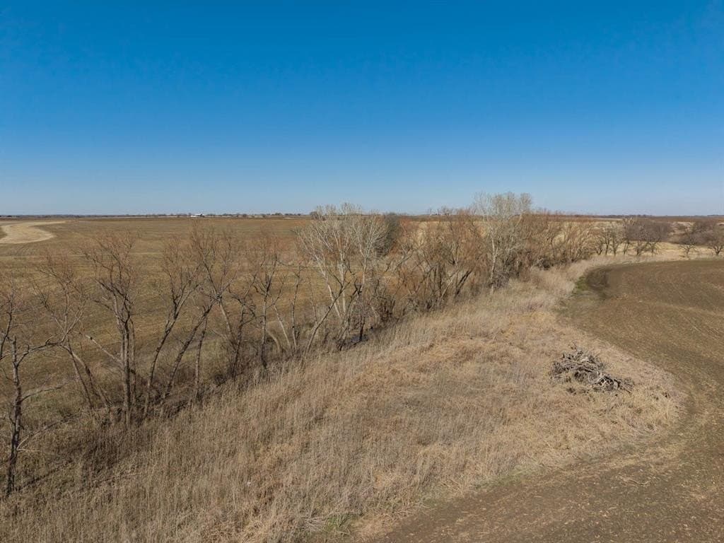 12.62 acres in Hill County - photo 16