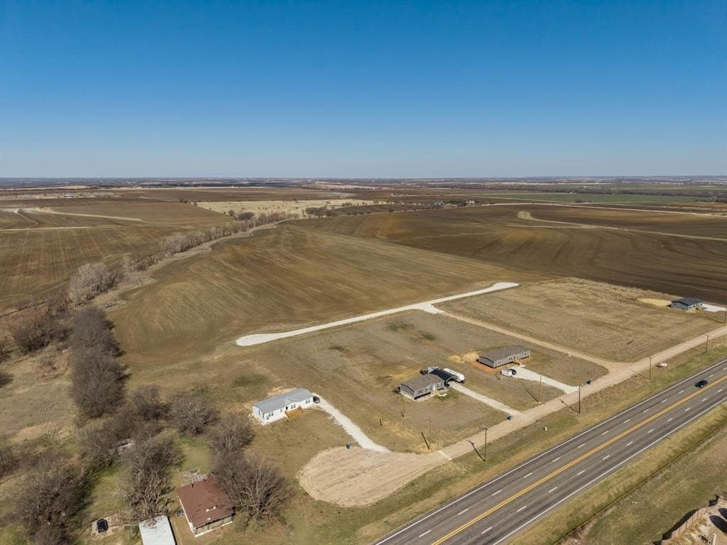 12.62 acres in Hill County - photo 23