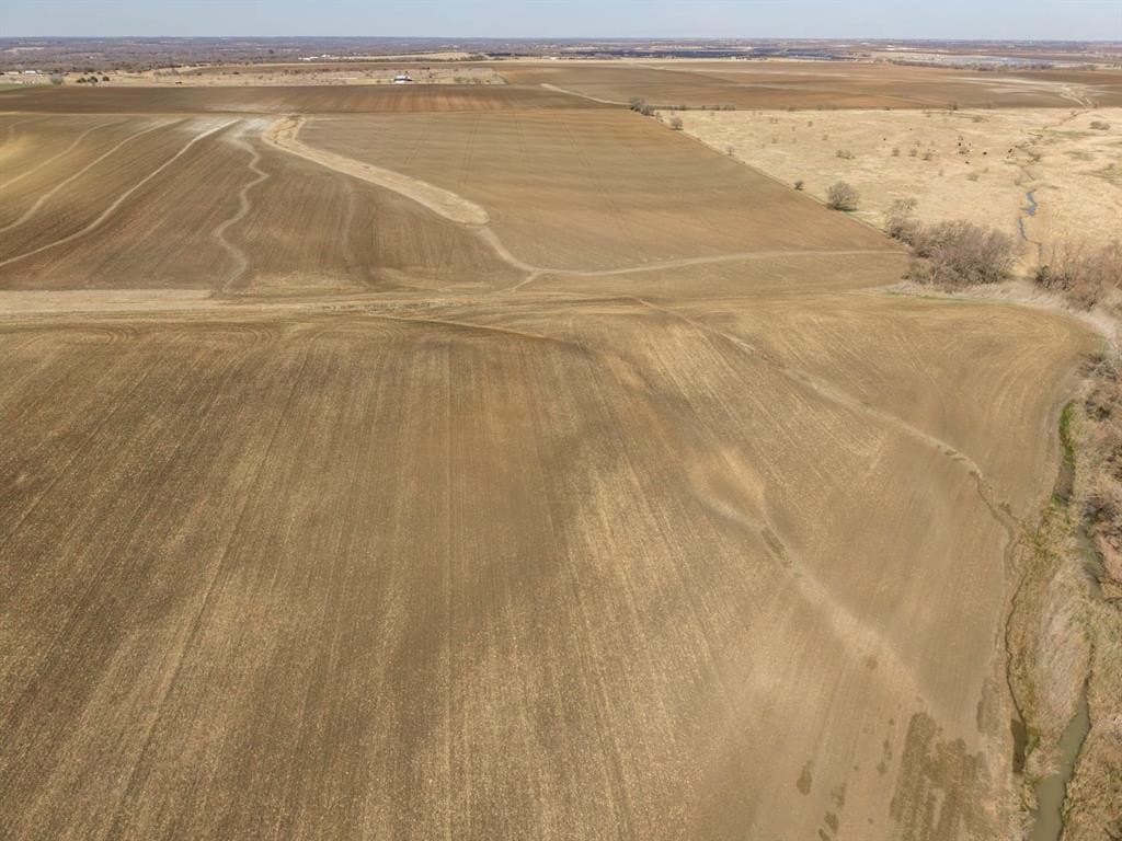 12.62 acres in Hill County - photo 13