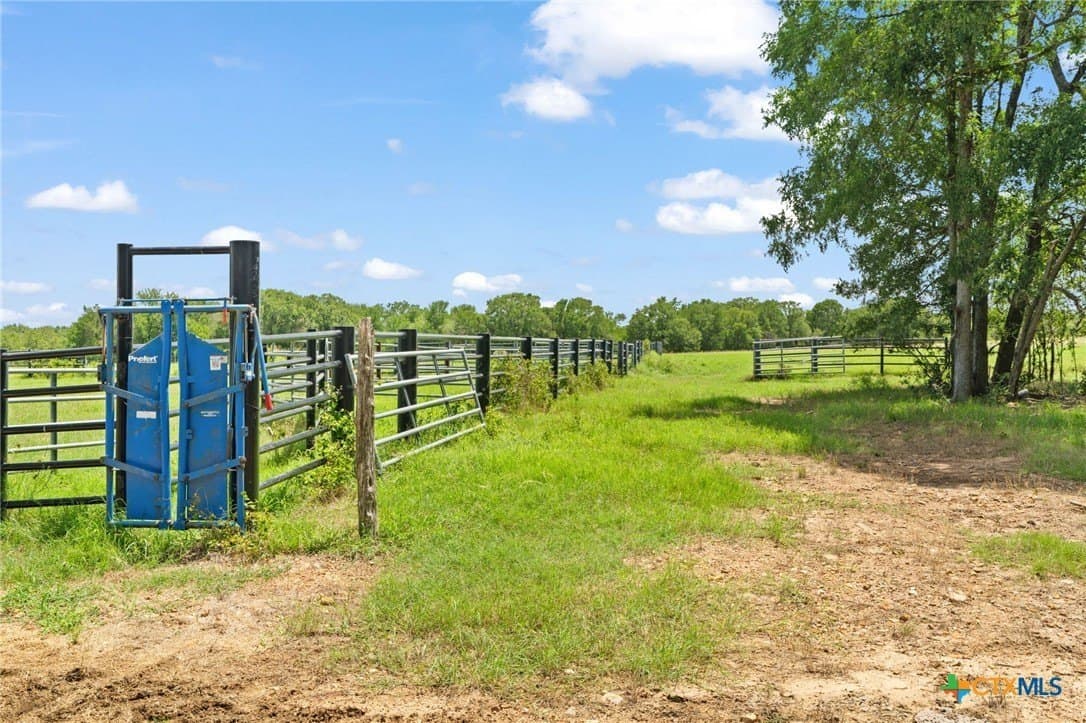 176.29 acres in Bastrop County - photo 34