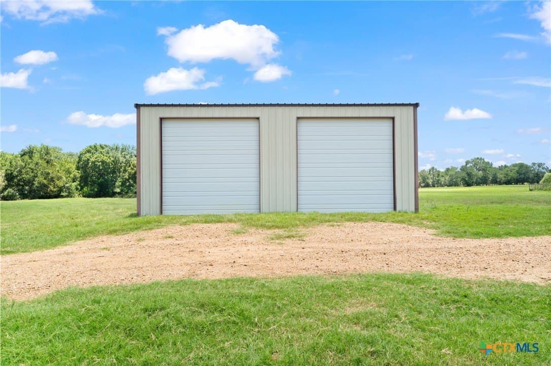 176.29 acres in Bastrop County - photo 41