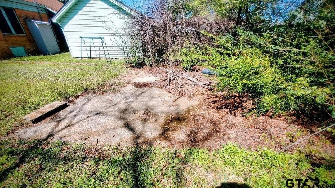 0.14 acres in Smith County - photo 13