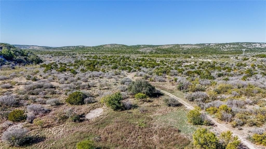 920 acres in Val Verde County - photo 16