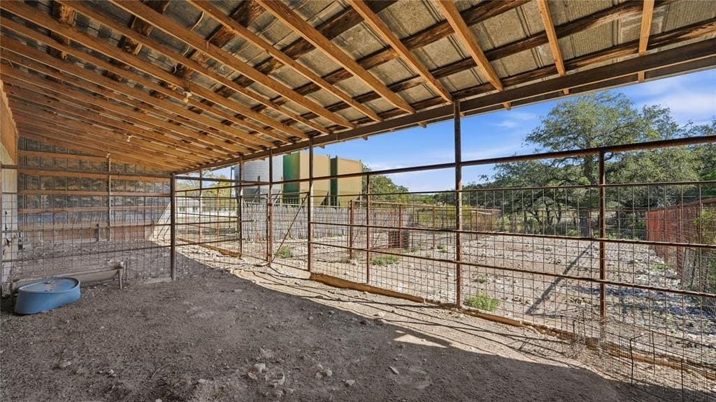 920 acres in Val Verde County - photo 34