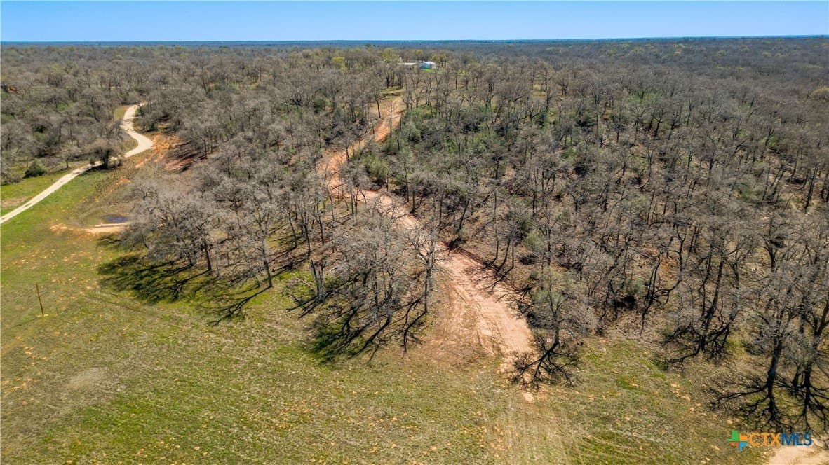 10.4 acres in Wilson County - photo 7