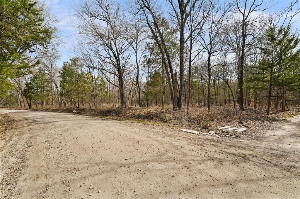 2.34 acres in Hunt County - photo 11
