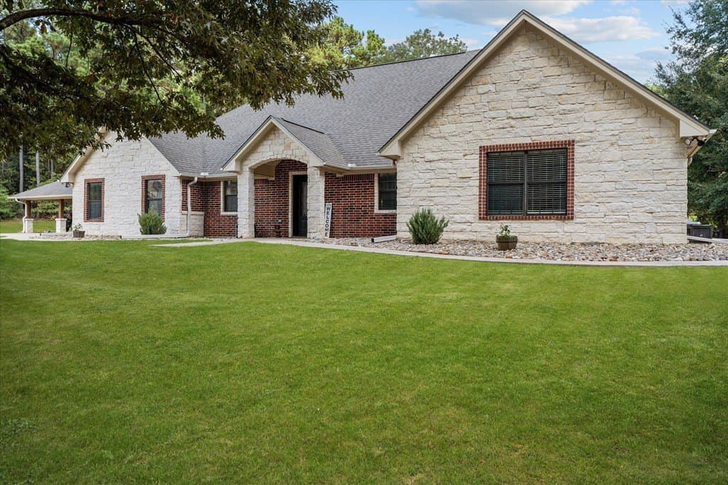 17.12 acres in ANDERSON County - photo 3
