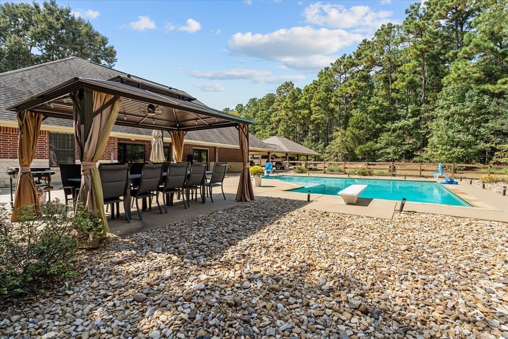 17.12 acres in ANDERSON County - photo 9