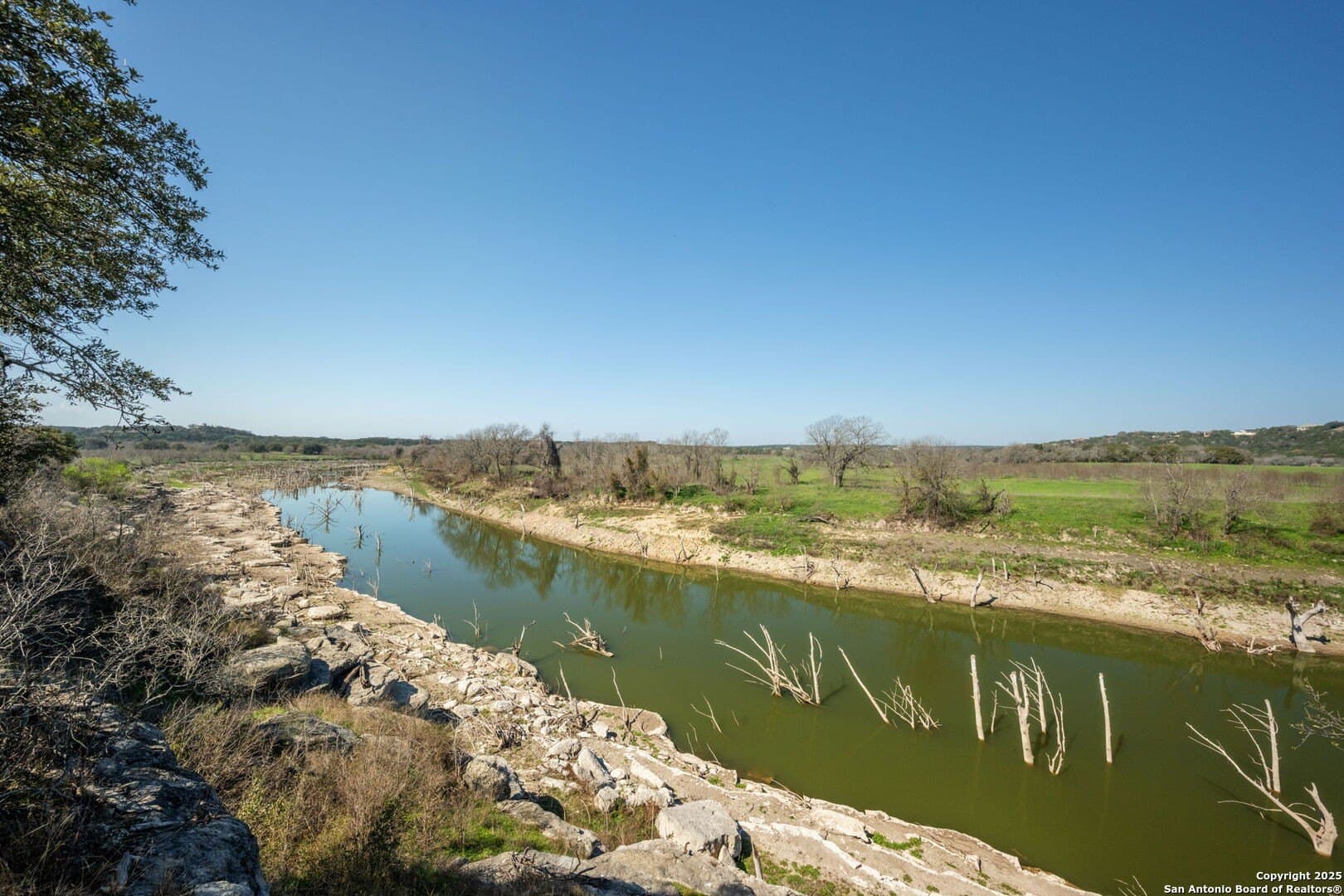 1.17 acres in Comal County - photo 17