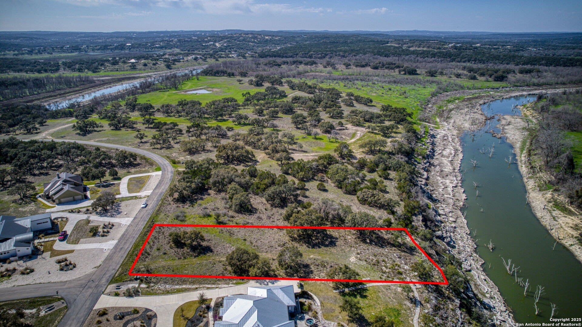 1.17 acres in Comal County - photo 2