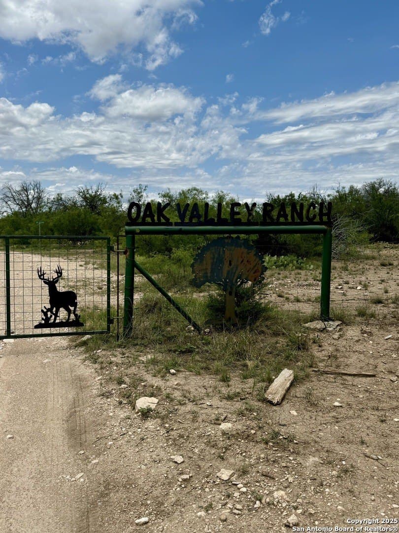 48 acres in Edwards County - photo 18