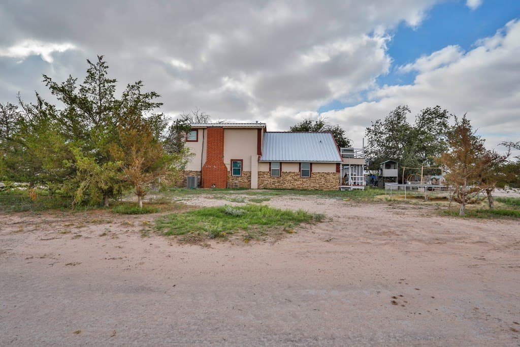 14.72 acres in Ector County - photo 5