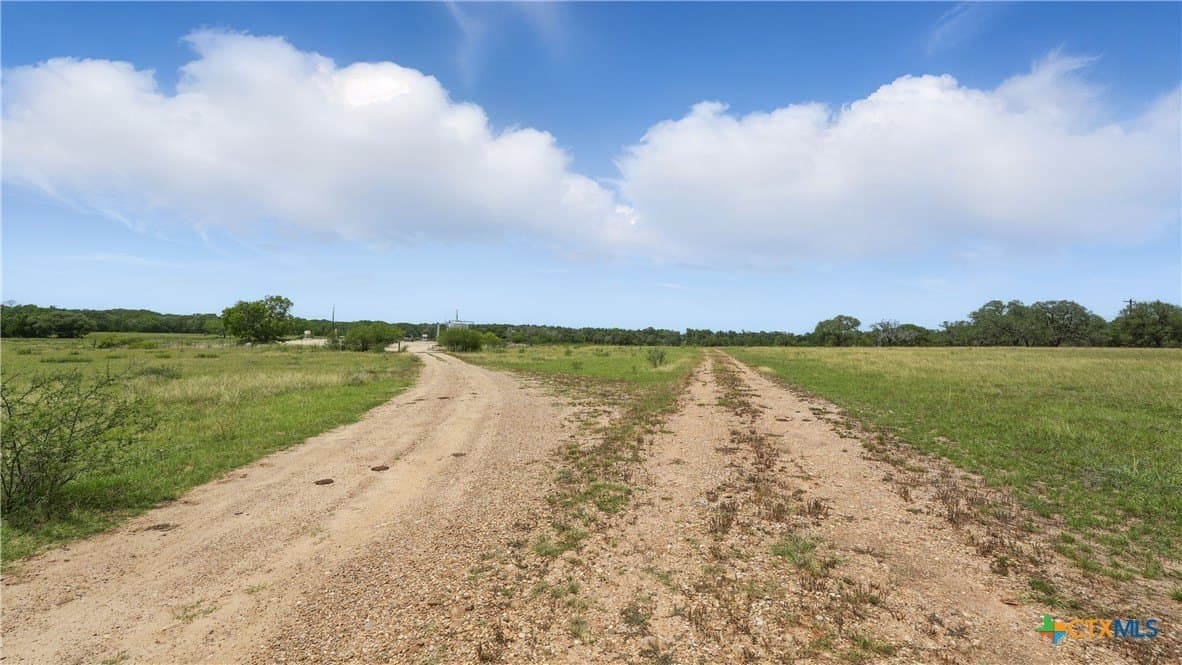 29.54 acres in Lavaca County - photo 3