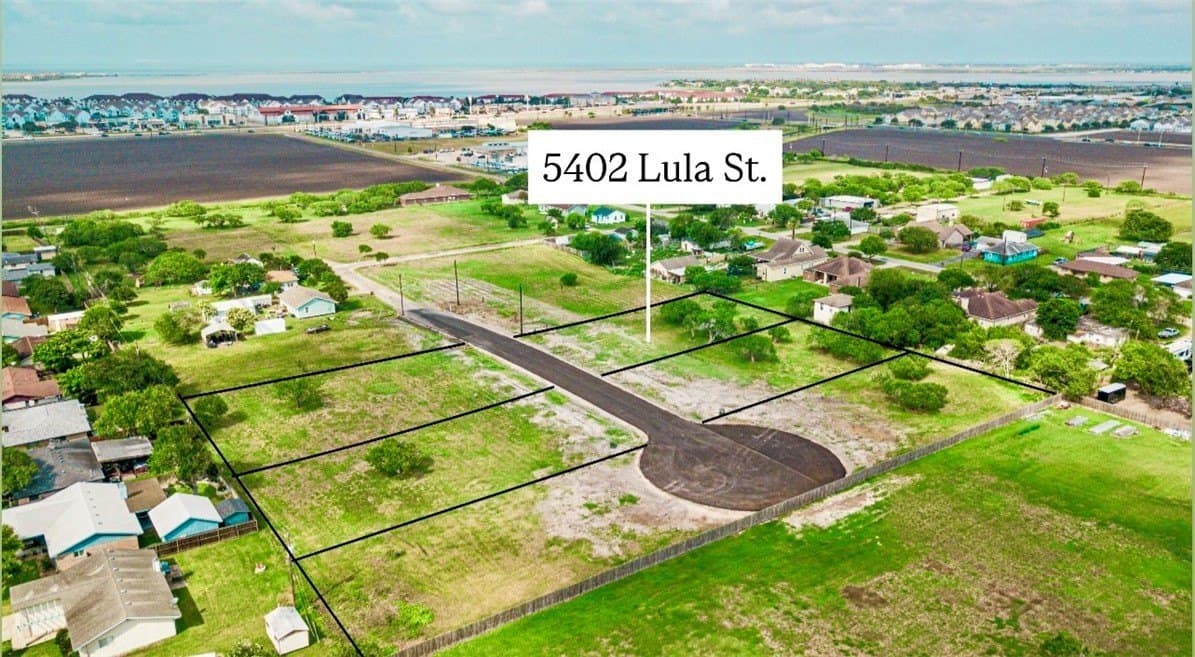0.43 acres in Nueces County - photo 2