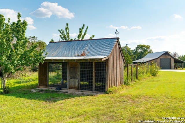 10.36 acres in Comal County - photo 37