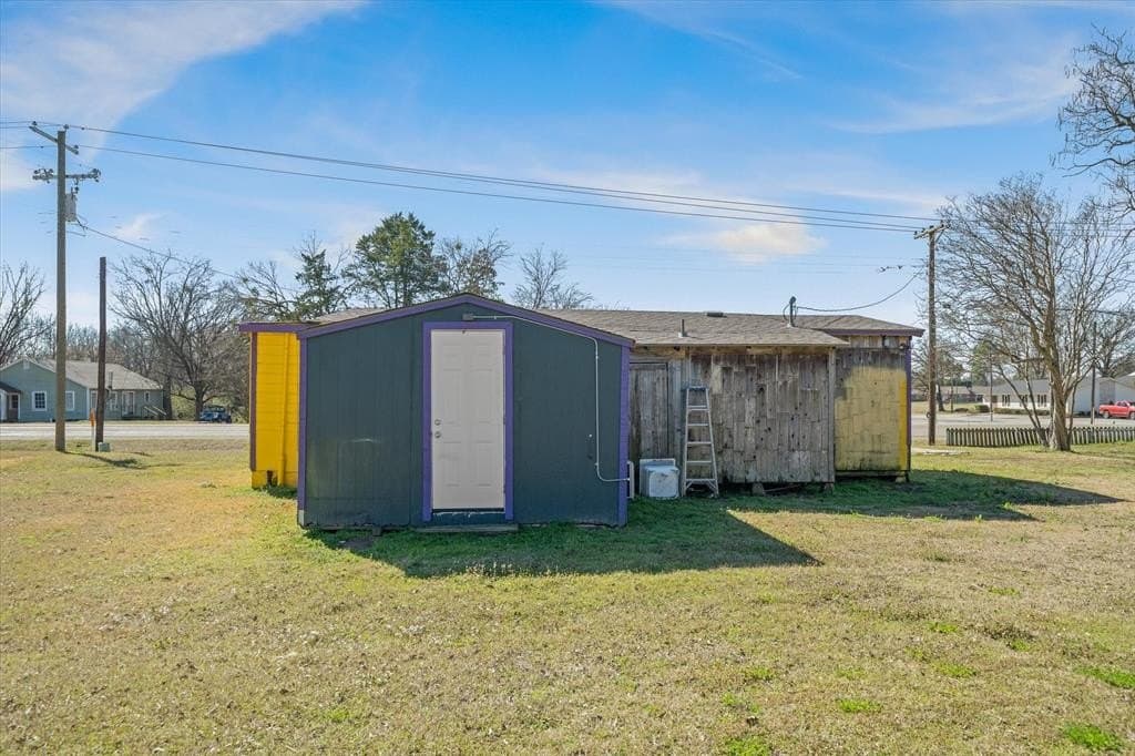 0.74 acres in Van Zandt County - photo 9