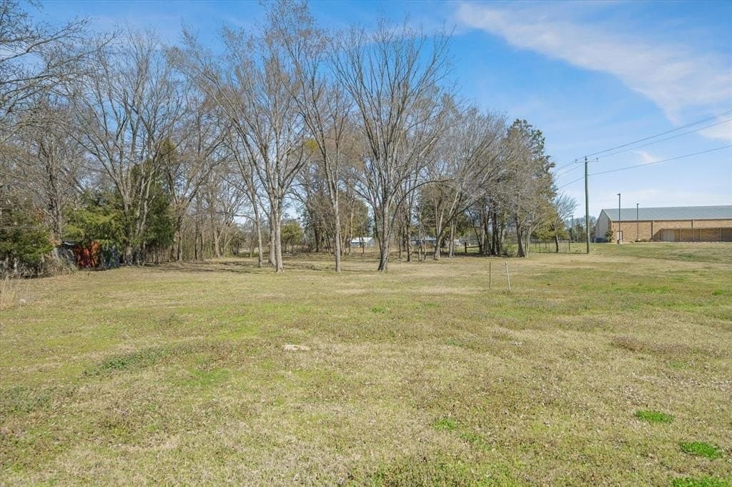 0.74 acres in Van Zandt County - photo 10