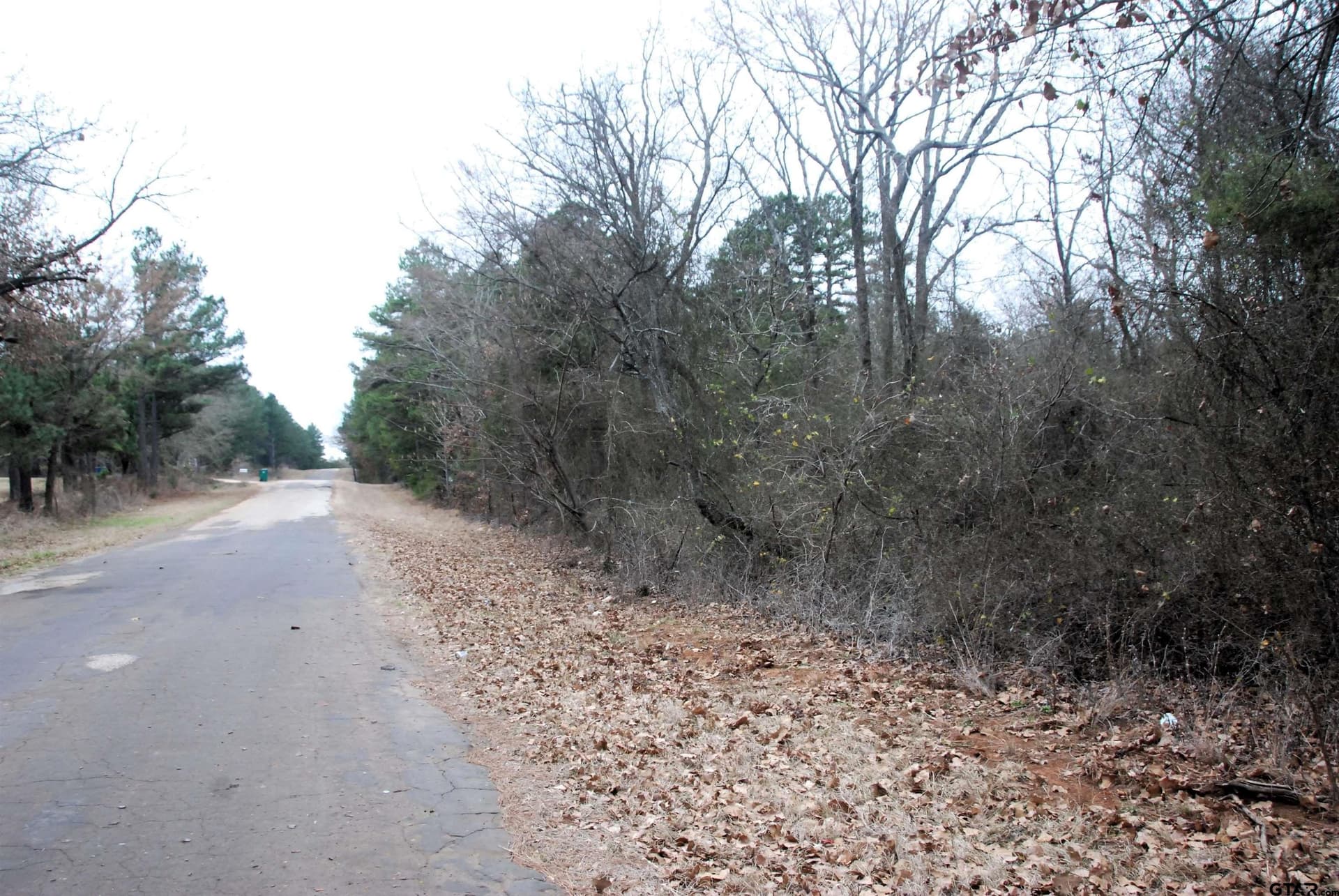 47.88 acres in Smith County - photo 13