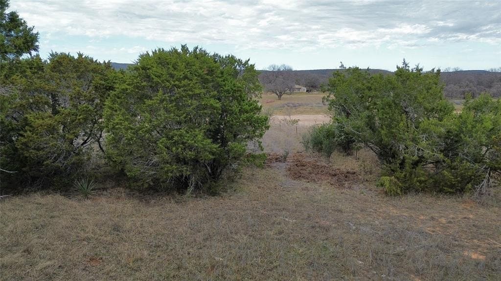 6.88 acres in Palo Pinto County - photo 4