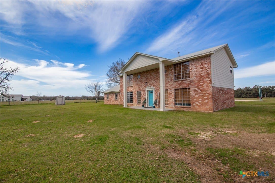 15 acres in Lavaca County - photo 11