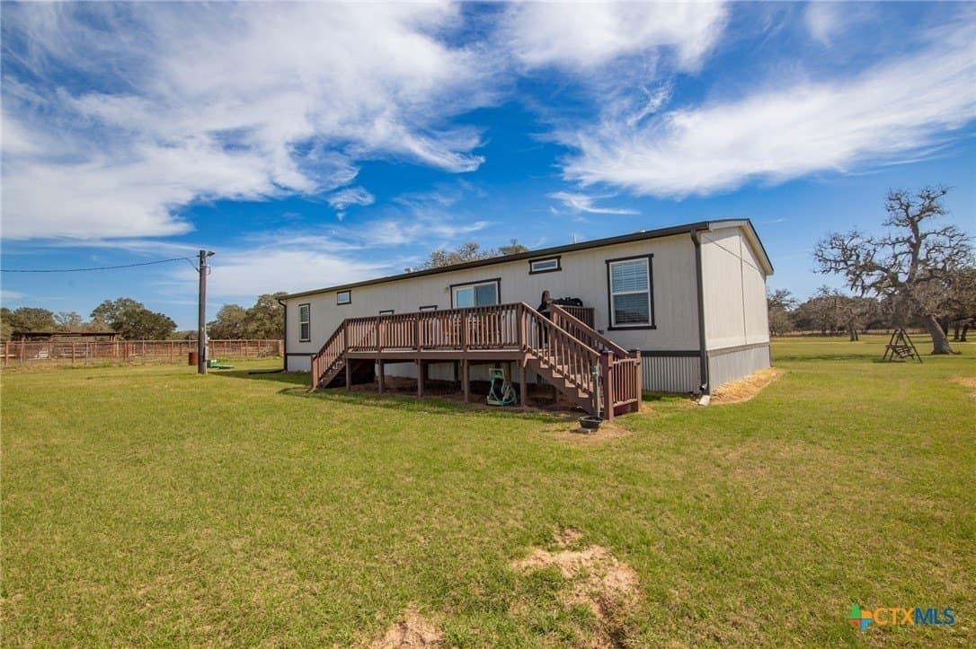 15 acres in Lavaca County - photo 14