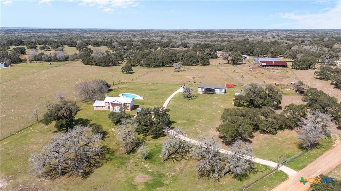 6072 County Road 122