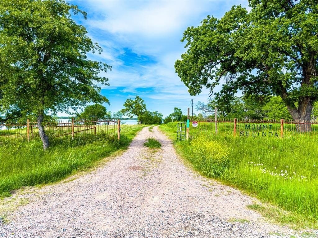 1.23 acres in Navarro County - photo 9