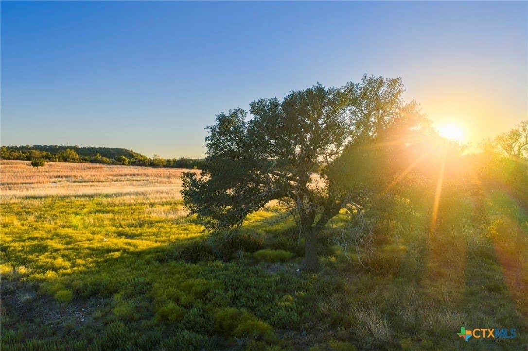 10.01 acres in Hamilton County - photo 4