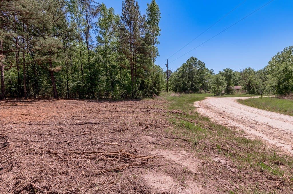 1.38 acres in HOUSTON County - photo 18