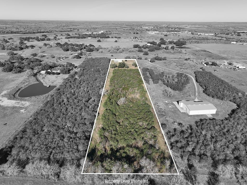 9.28 acres in Fayette County - photo 23