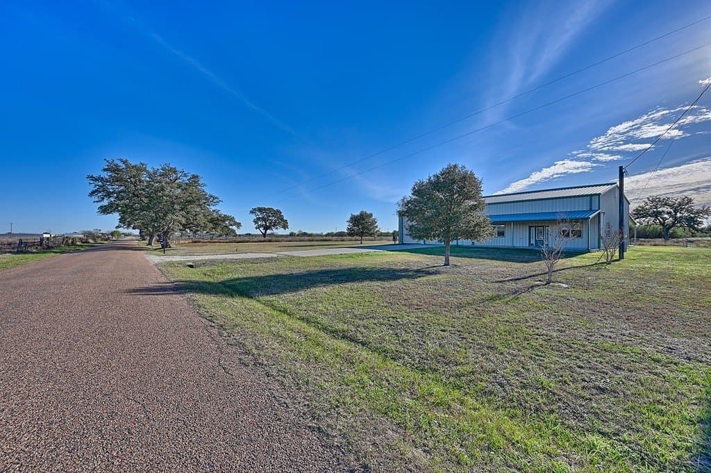 9.28 acres in Fayette County - photo 3