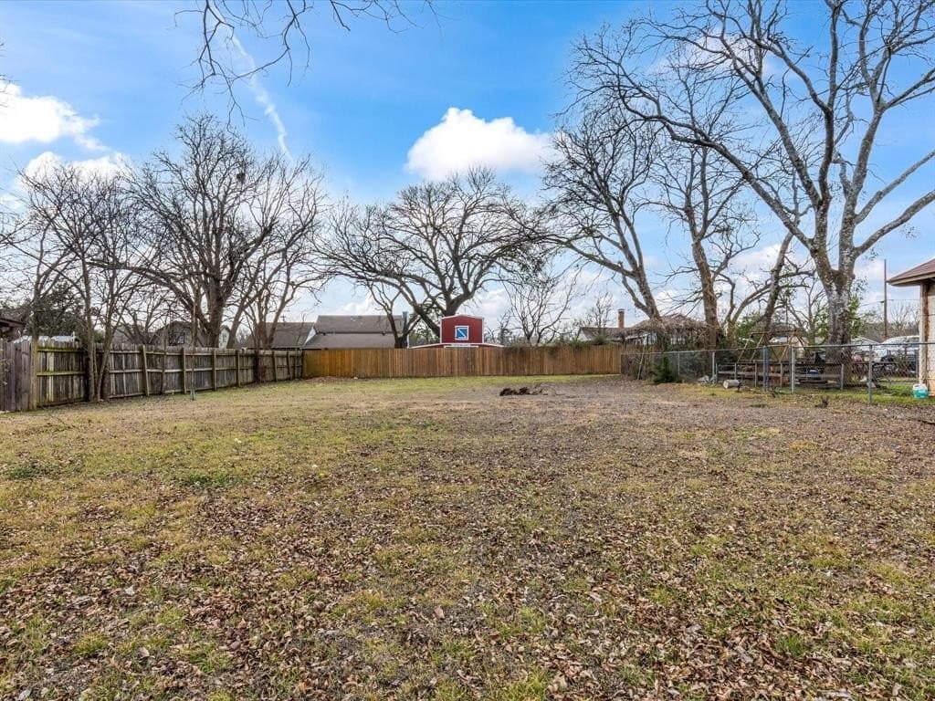 0.21 acres in Johnson County - photo 4