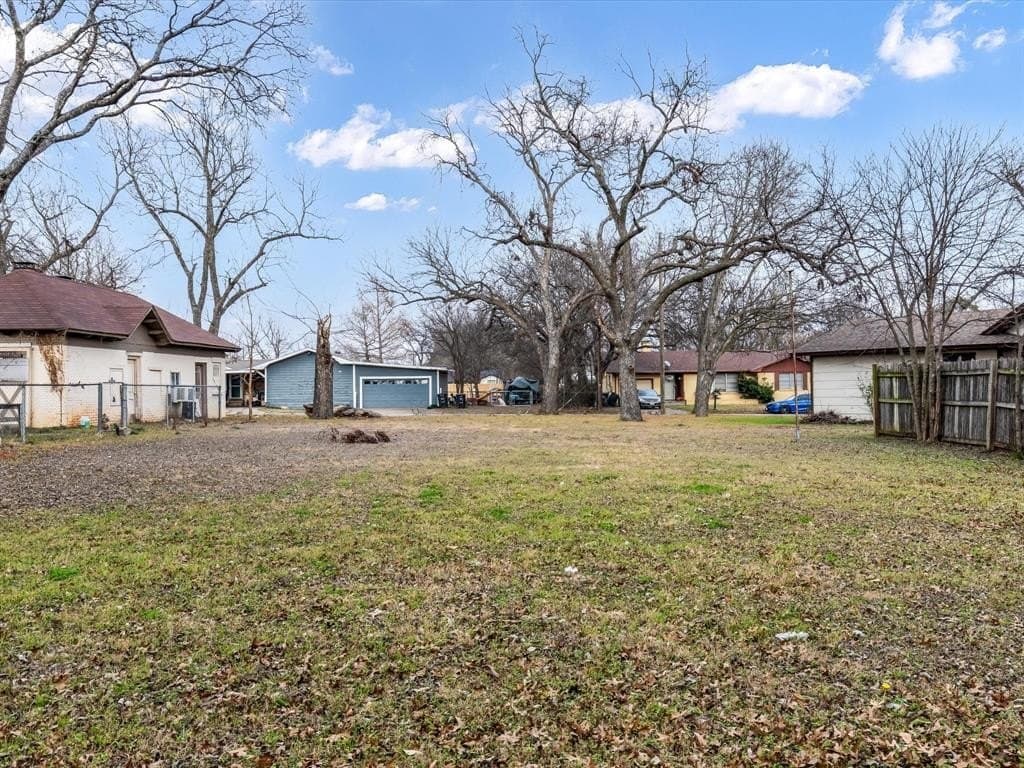 0.21 acres in Johnson County - photo 6