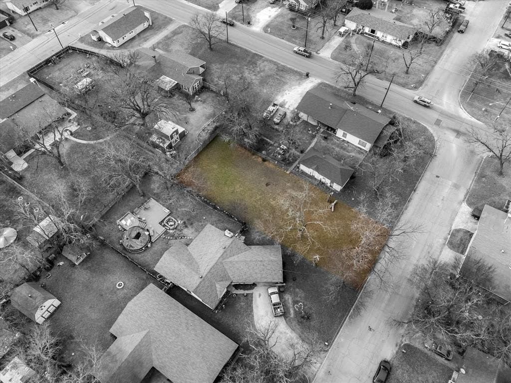 0.21 acres in Johnson County - photo 16