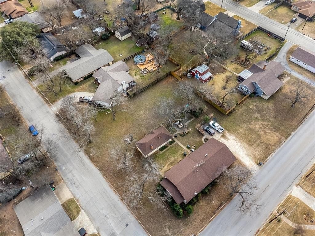 0.21 acres in Johnson County - photo 9