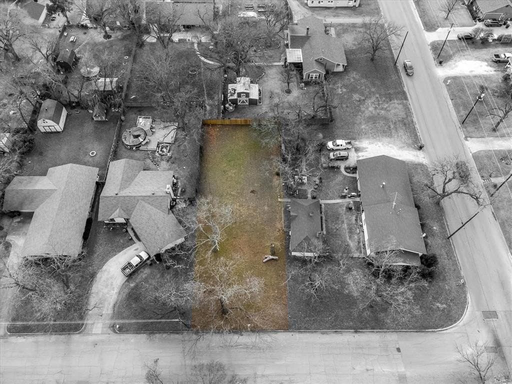 0.21 acres in Johnson County - photo 13