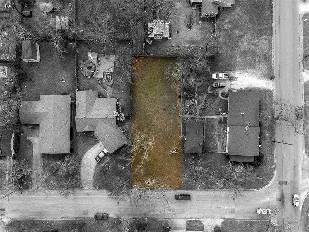 0.21 acres in Johnson County - photo 22