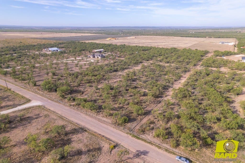 10.01 acres in Tom Green County - photo 2
